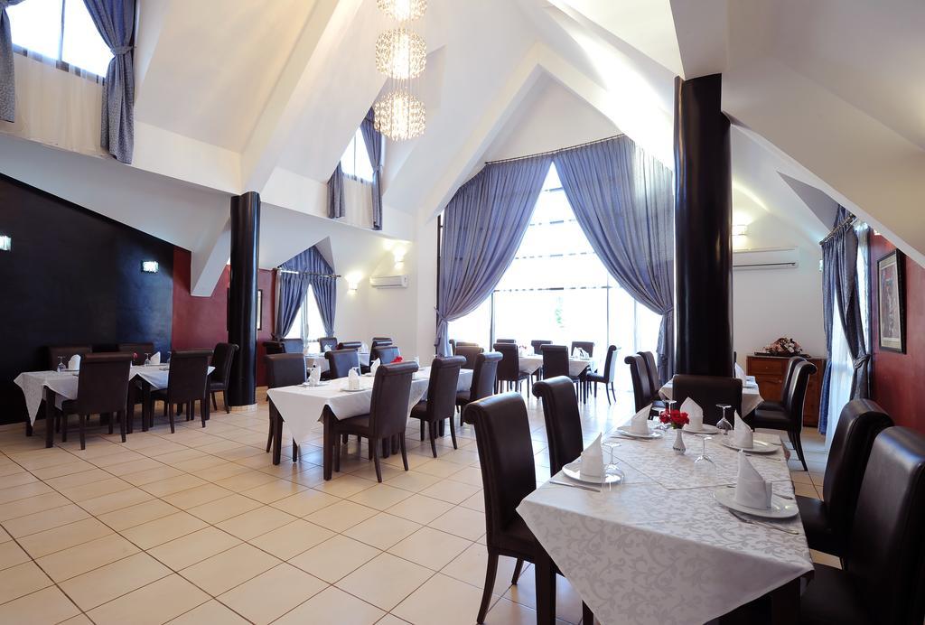Farah Inn Ifrane Ifrane  Exterior photo